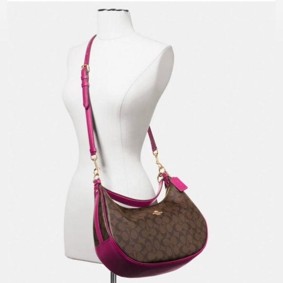 Coach " Harley" hobo bag - Picture 2 of 7